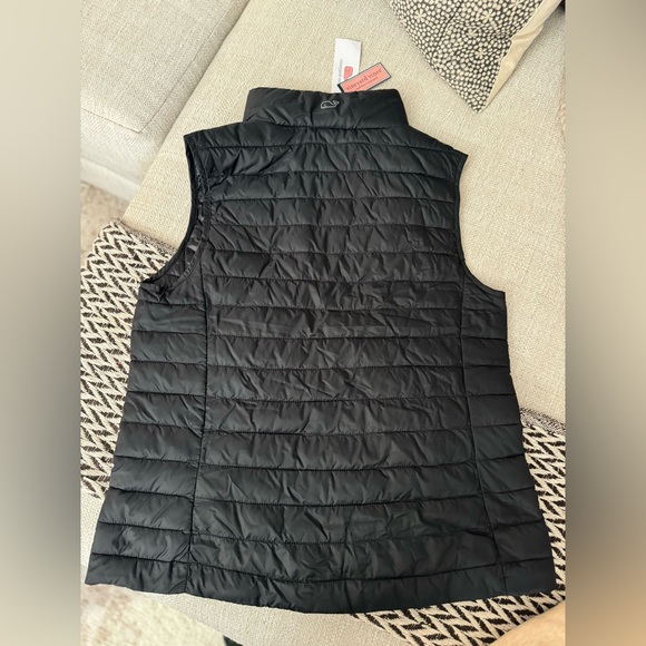 NWT Vineyard Vines Vest - Picture 3 of 6